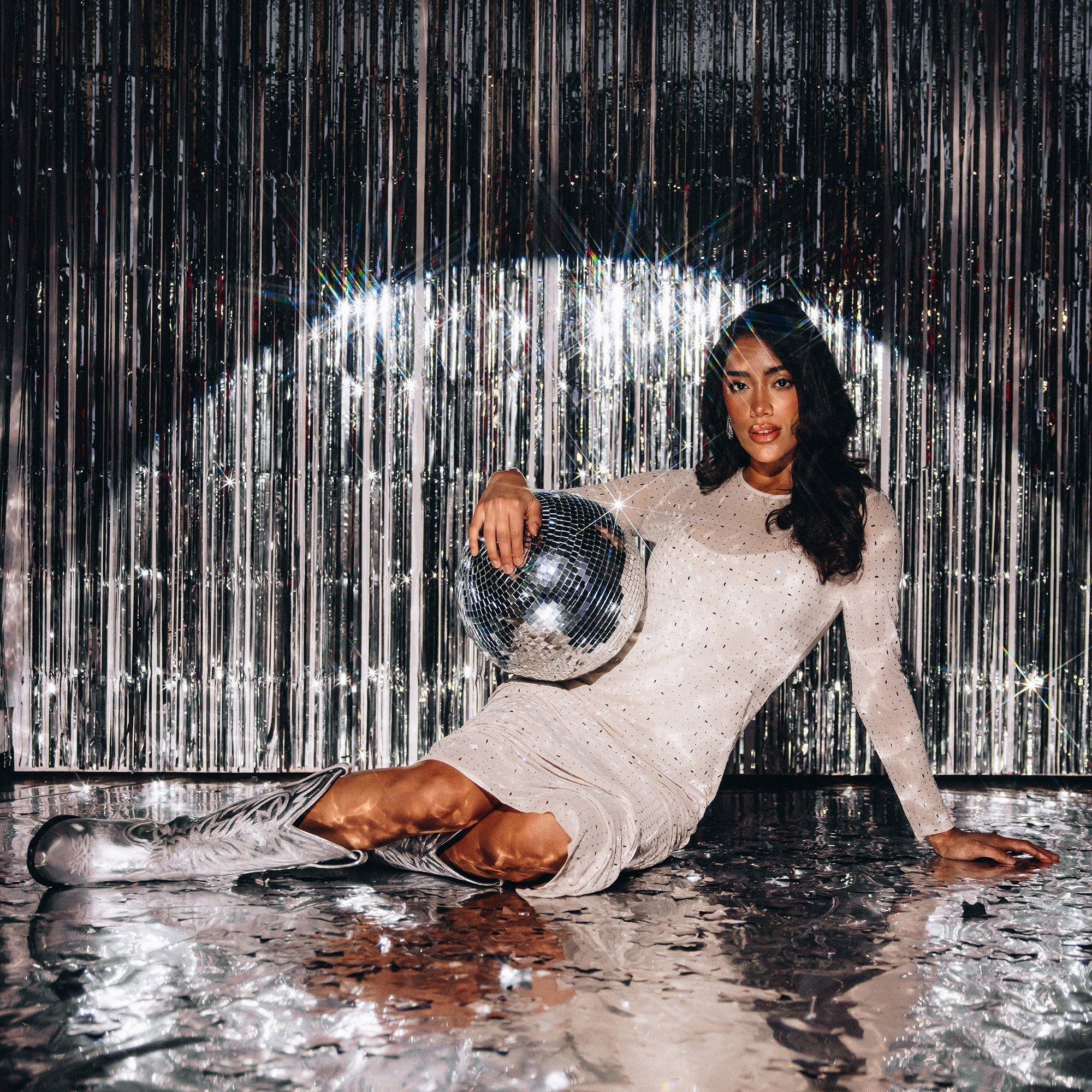 2025's Hottest Bachelorette Destinations & Cowgirl Boots