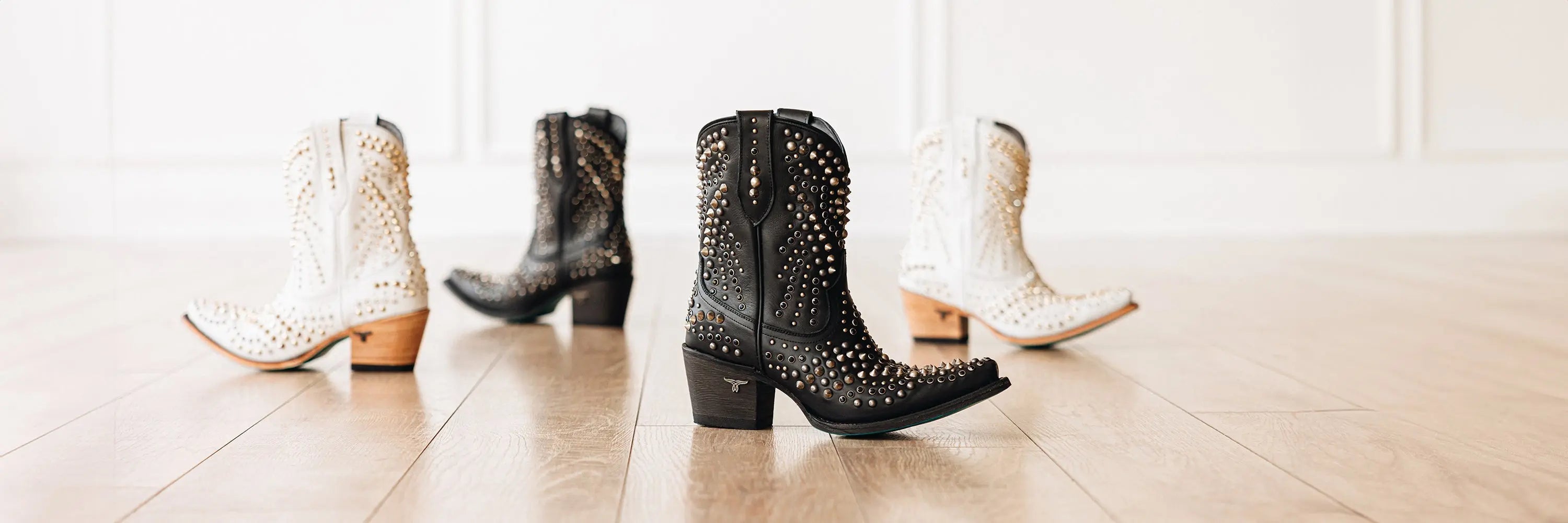 DOLLY COLLECTION Lane Boots