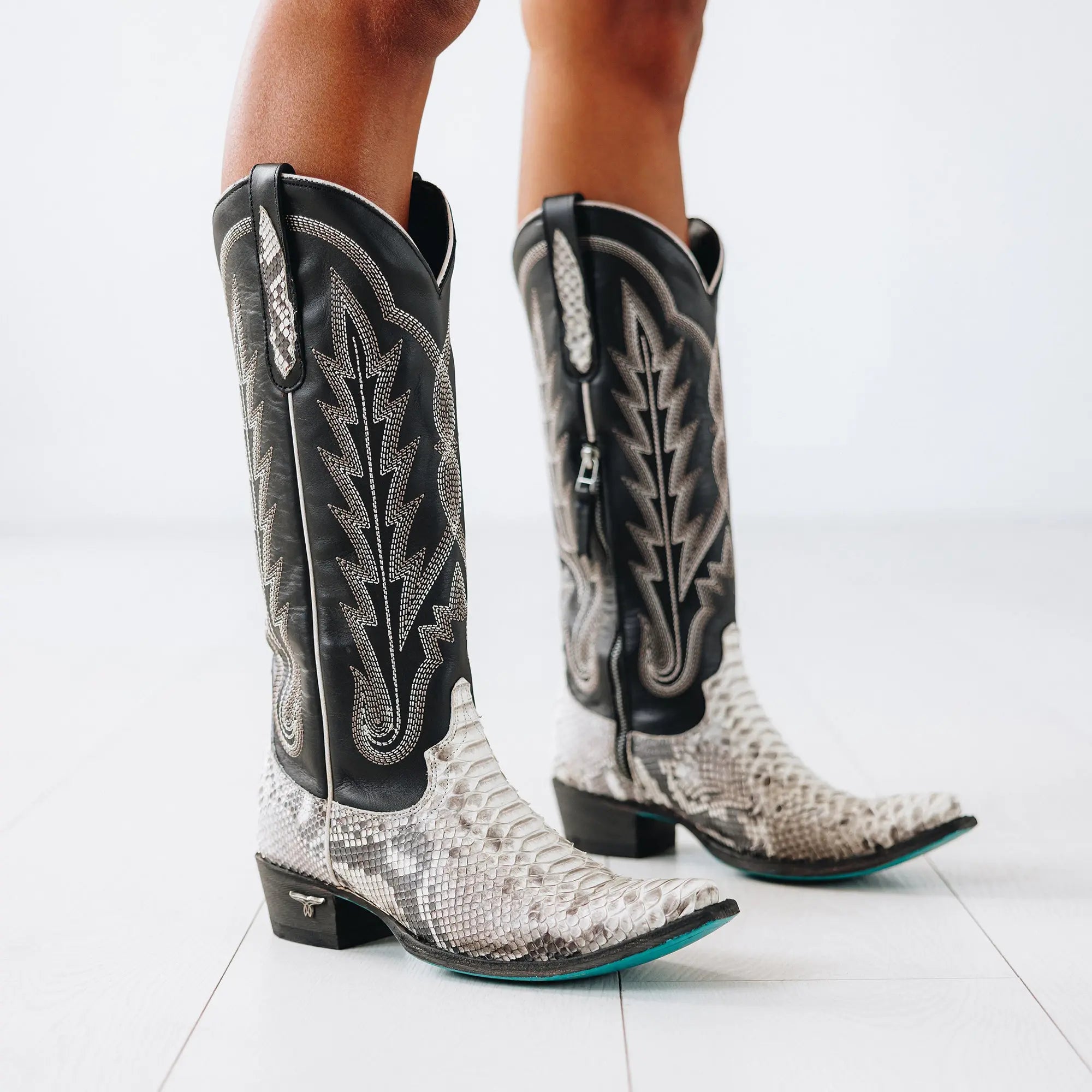 Skylight Boot - Headliner Ladies Boot Western Fashion by Lane