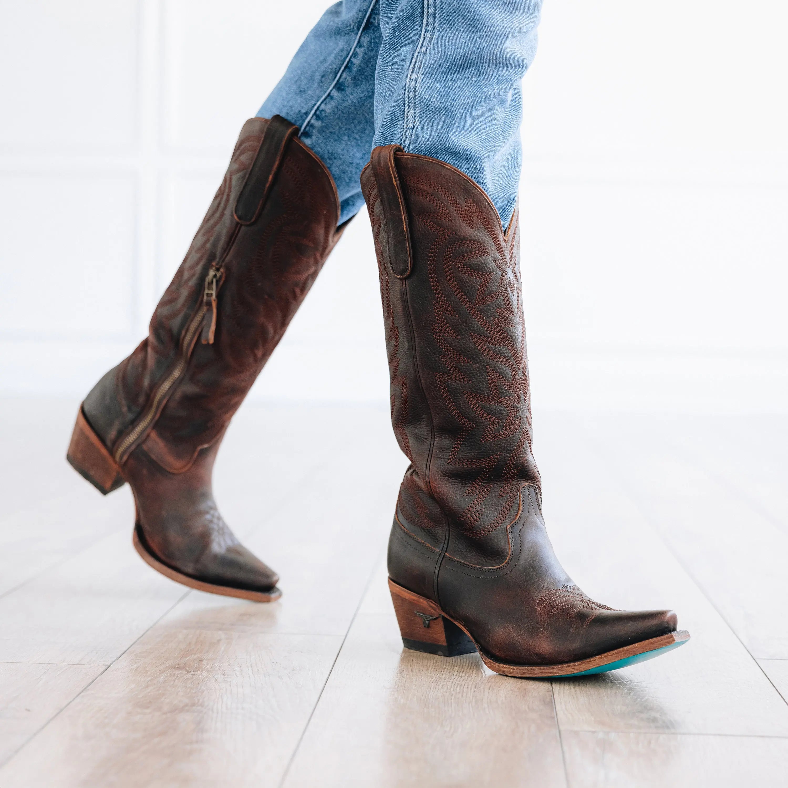 Smokeshow Boot - Cognac Ladies Boot Western Fashion by Lane