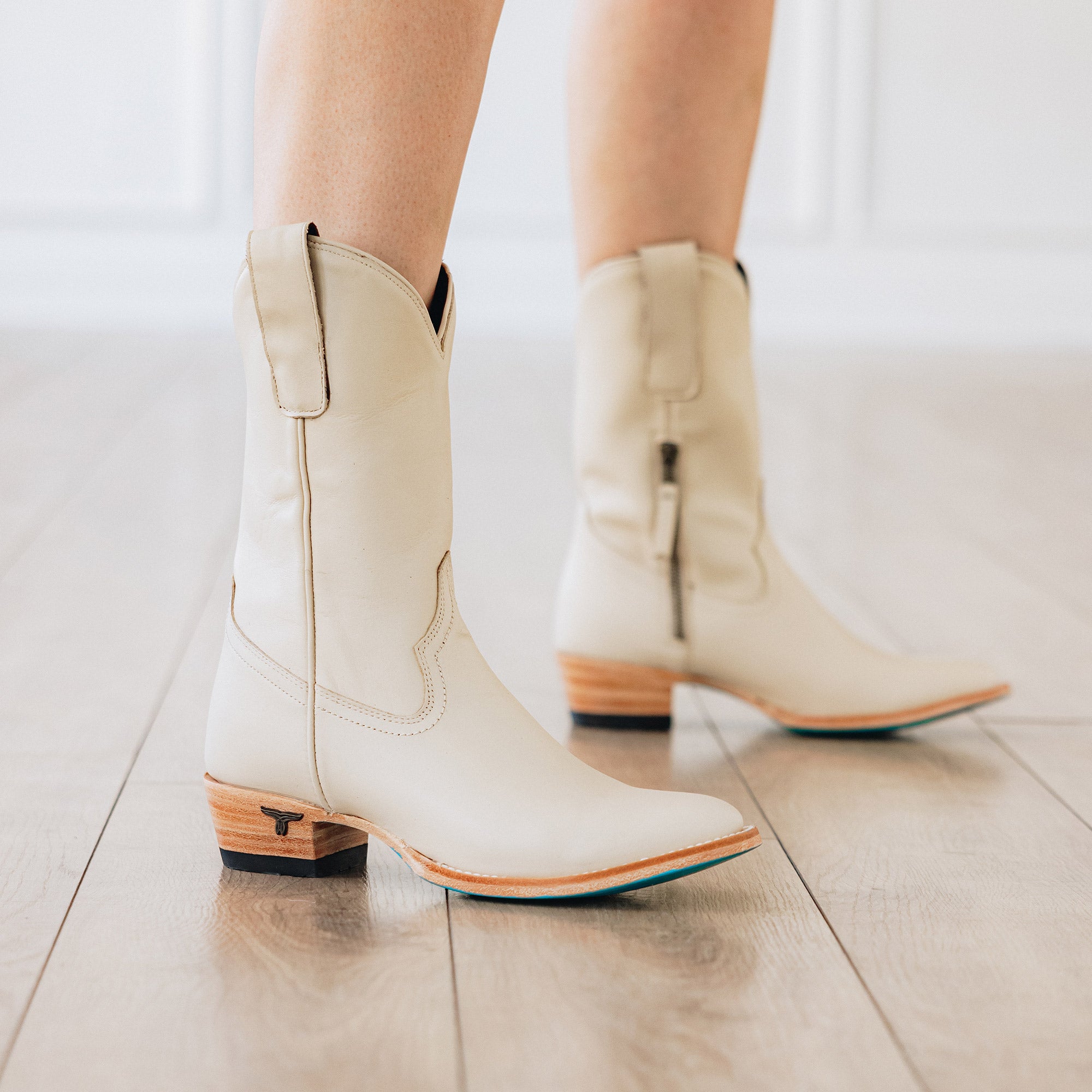 Plain Jane Midi - Pale Ivory Ladies Boot Western Fashion by Lane
