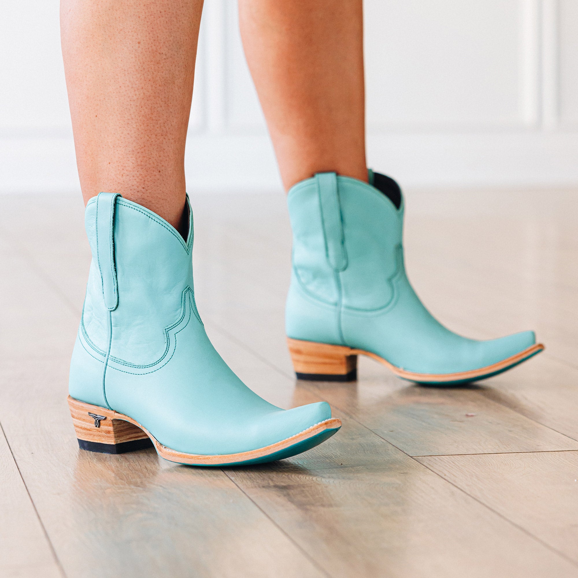 Emma Jane Bootie - Turquoise Blaze Ladies Bootie Western Fashion by Lane
