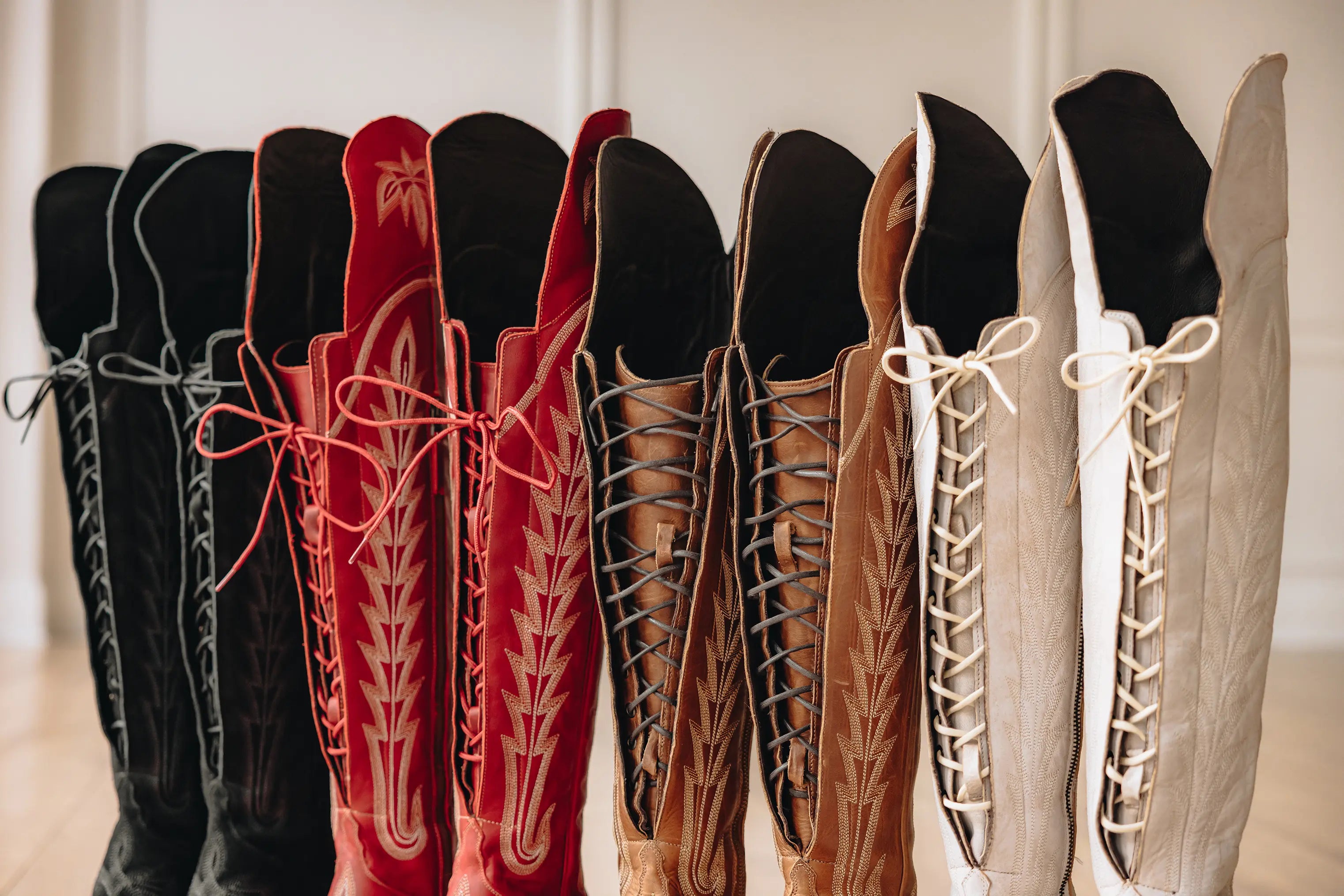 WIDE CALF Lane Boots