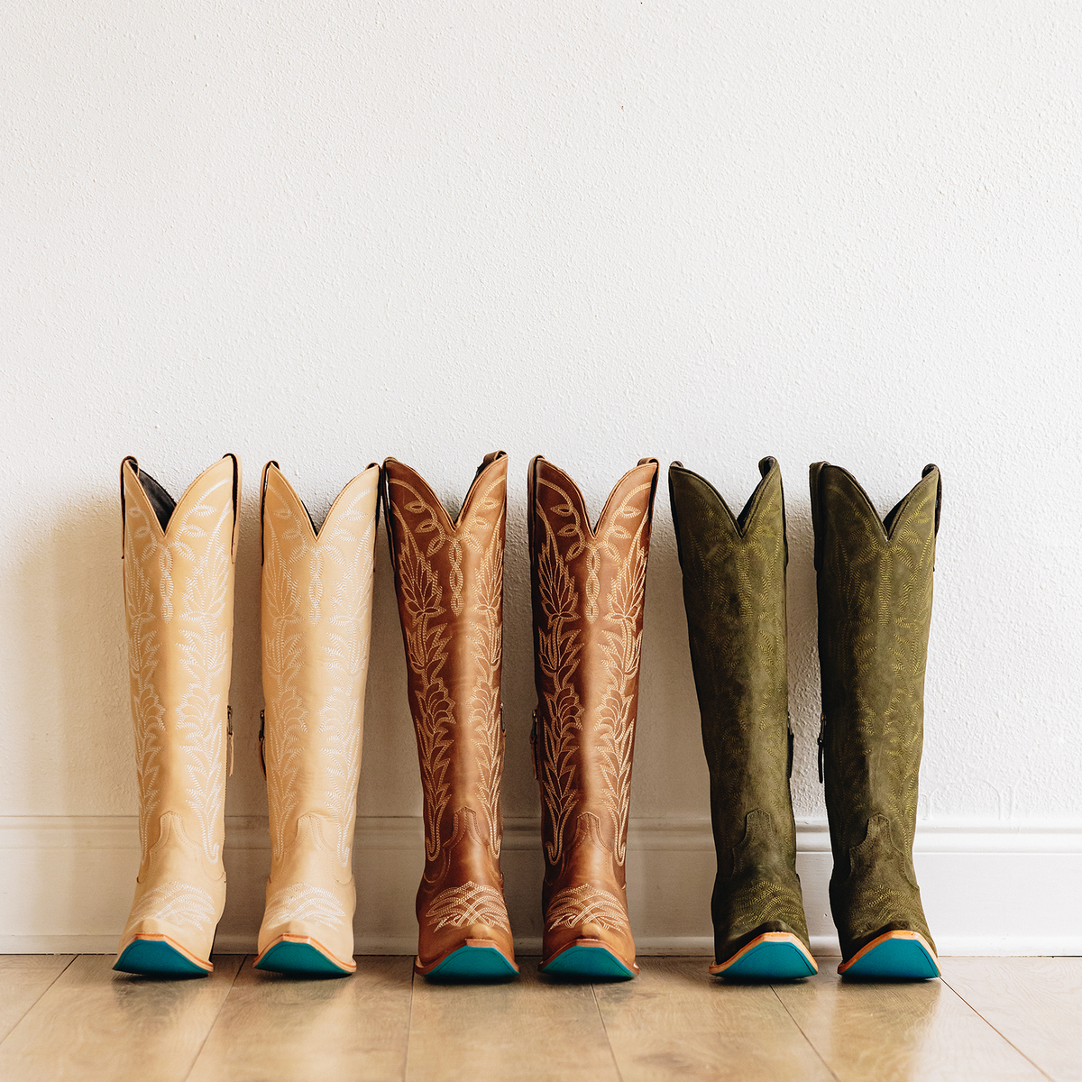 KNEE HIGH BOOTS