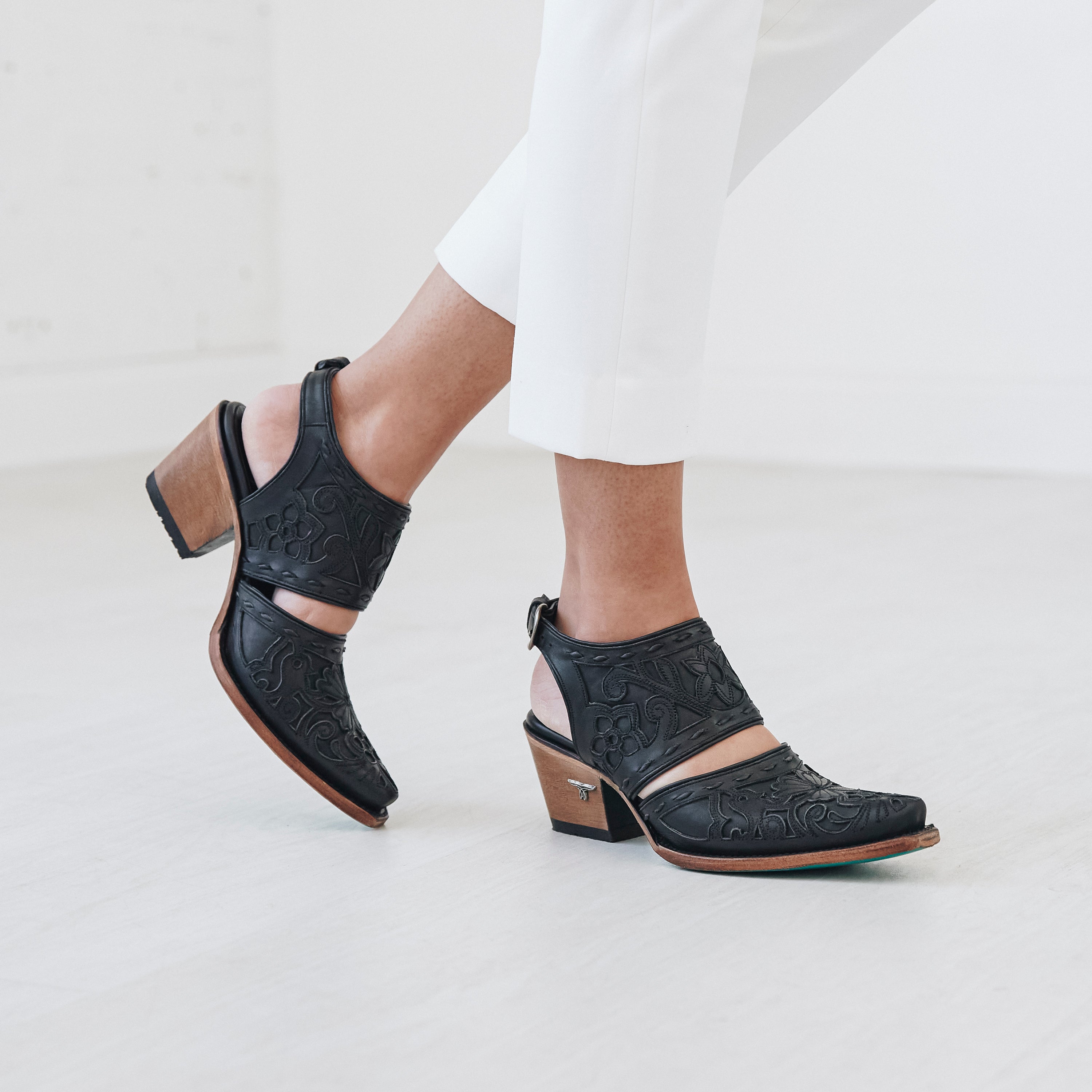 Robin Slingback Mule - Jet Black