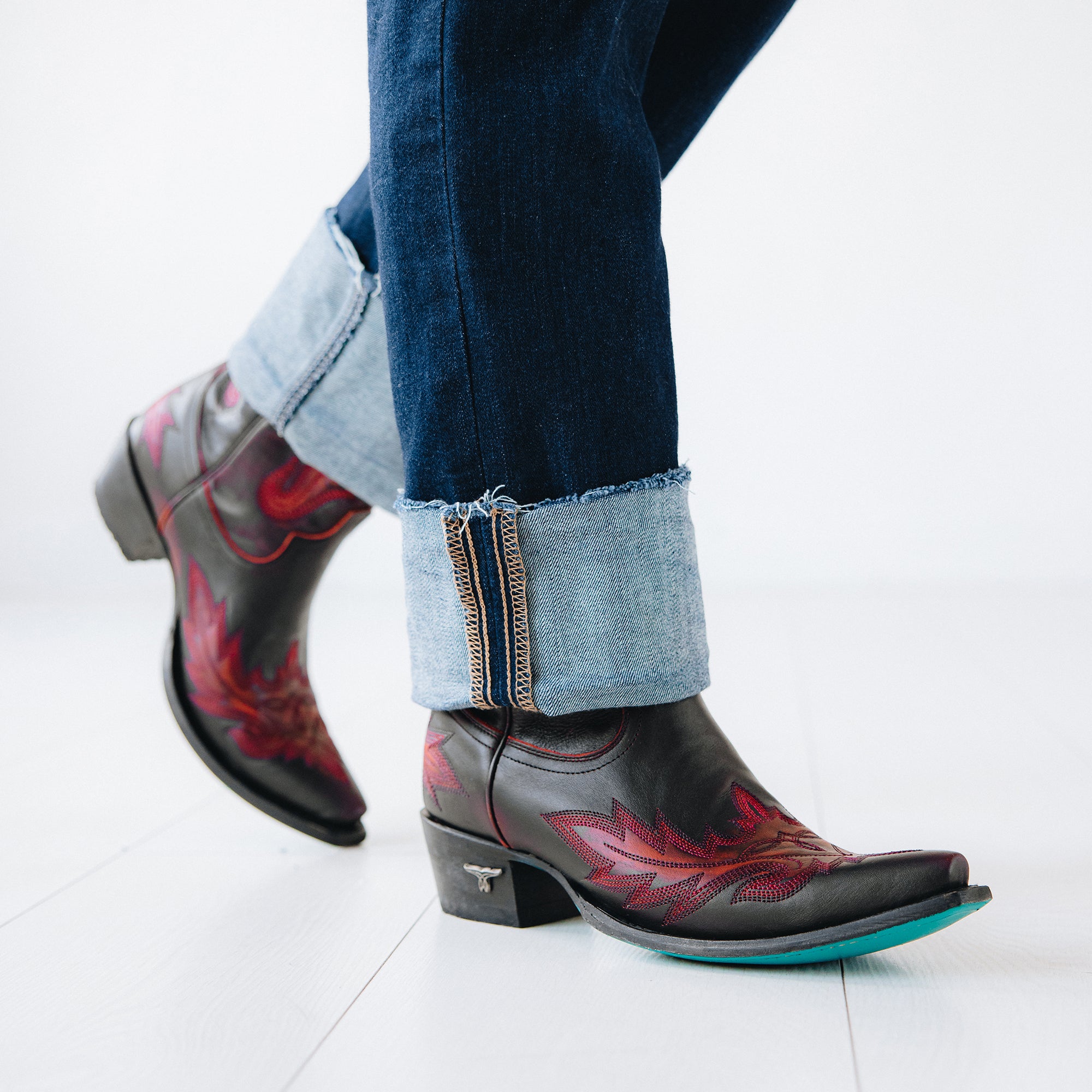 Lexington Boot - Black Cherry Ladies Boot Western Fashion by Lane
