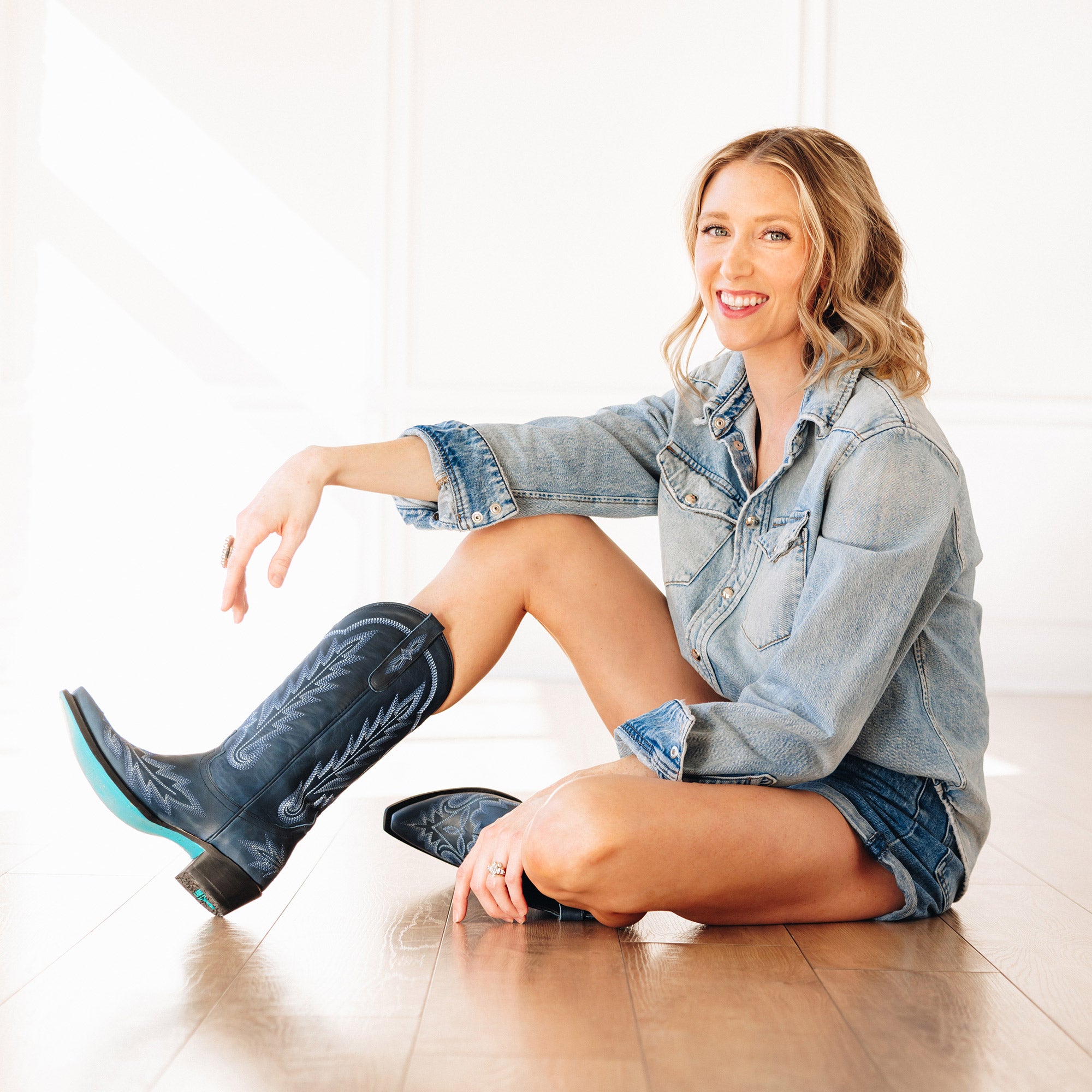 Lexington Boot - Midnight Navy Ladies Boot Western Fashion by Lane