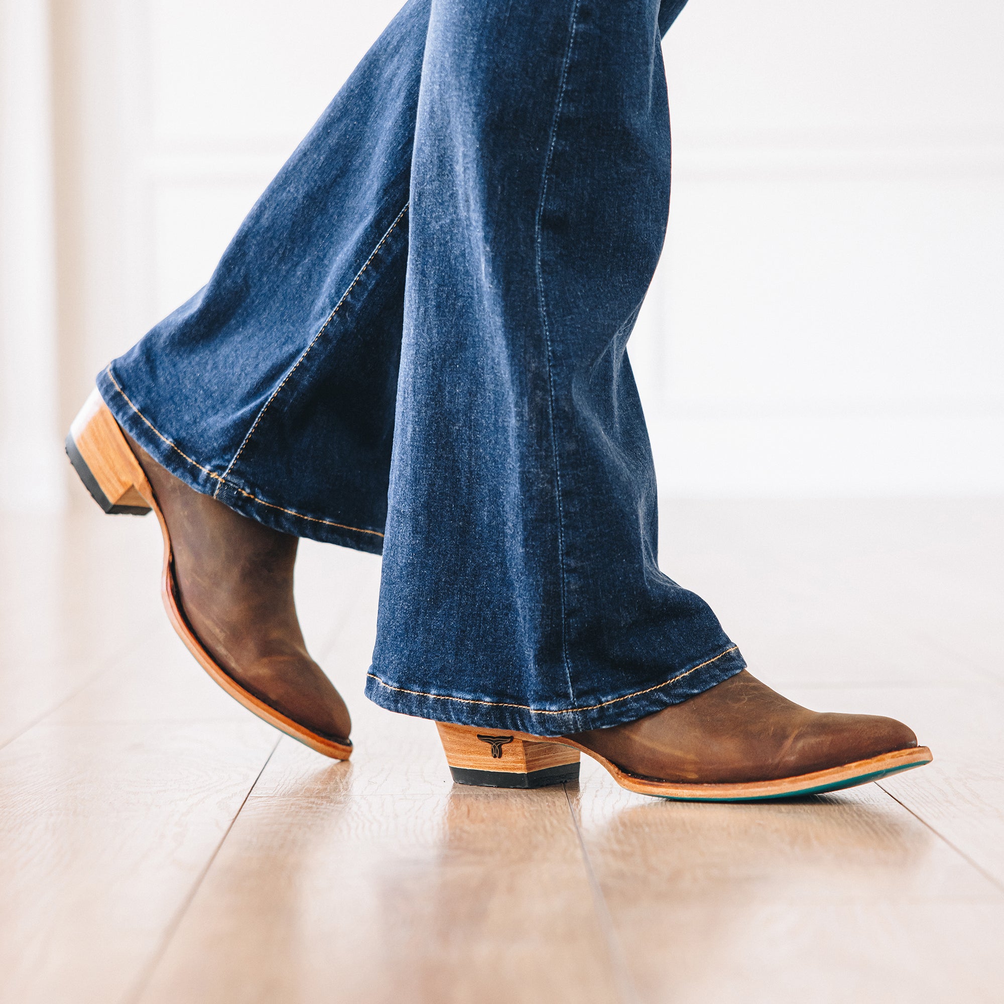Plain Jane Mule - Burnt Caramel Mule Western Fashion by Lane