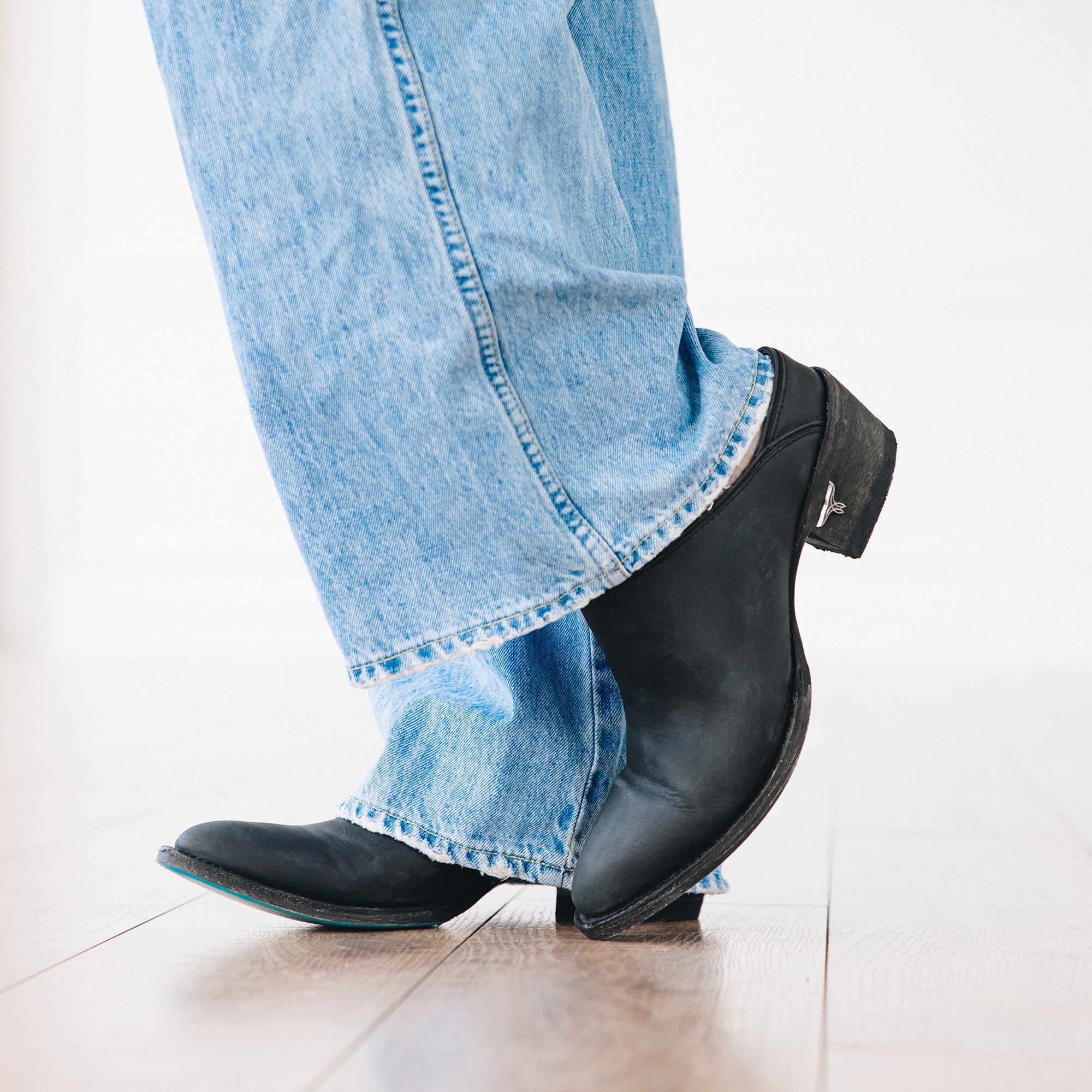 Plain Jane Mule - Matte Black Mule Western Fashion by Lane