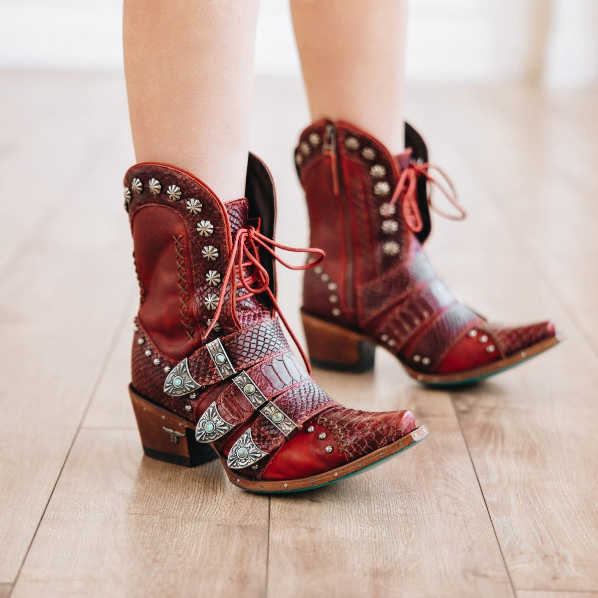 Showdown Bootie - Smoldering Ruby**FINAL SALE** Ladies Bootie Western Fashion by Lane