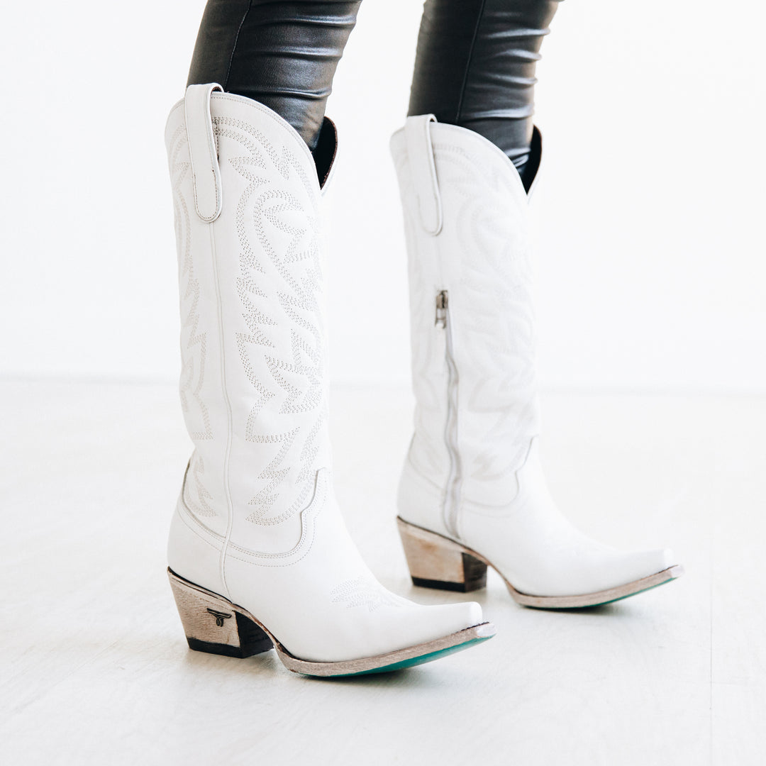 Smokeshow - Matte White Ladies Boot  Western Fashion by Lane